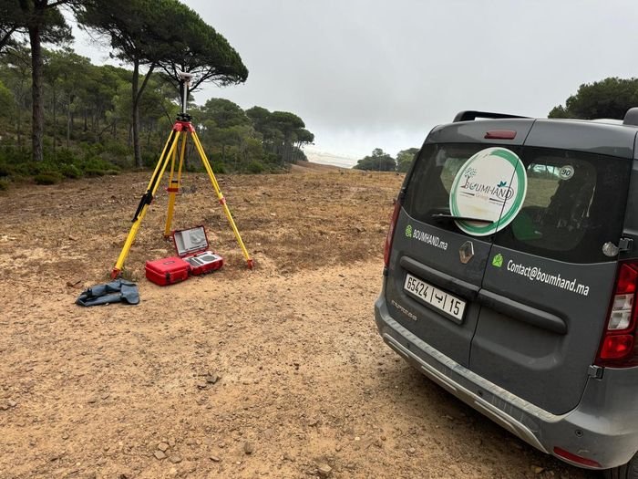 Relevé topographique BOUMHAND GROUP sur le terrain